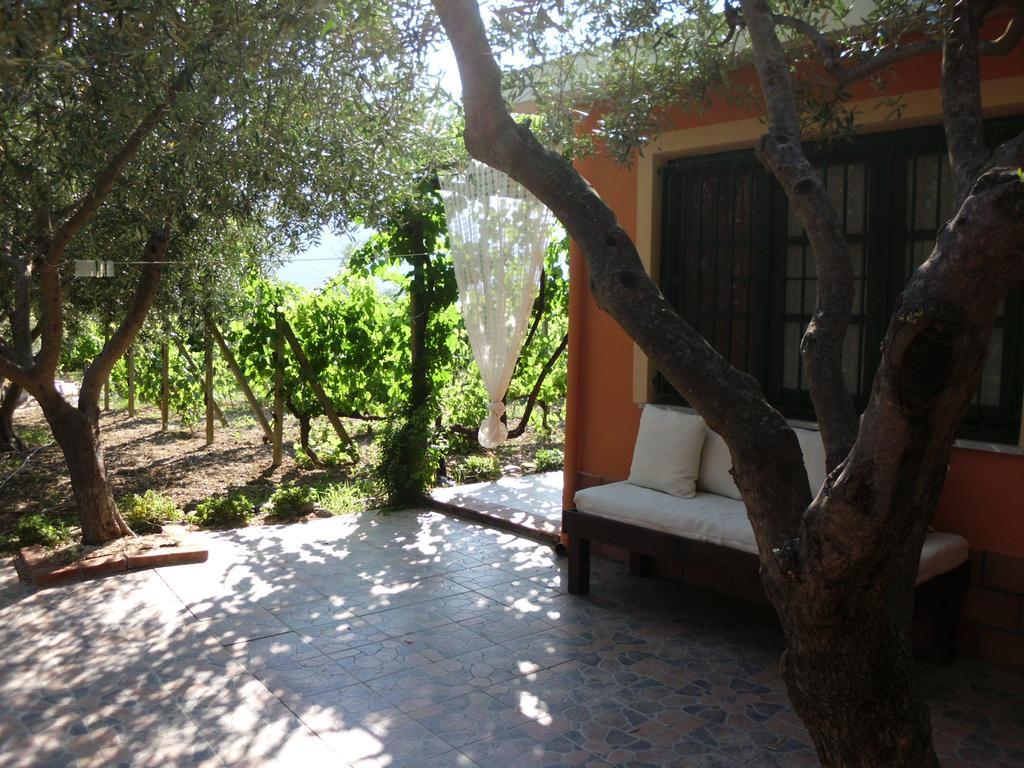 Il Vigneto "Cottage" Gaggi Exterior photo
